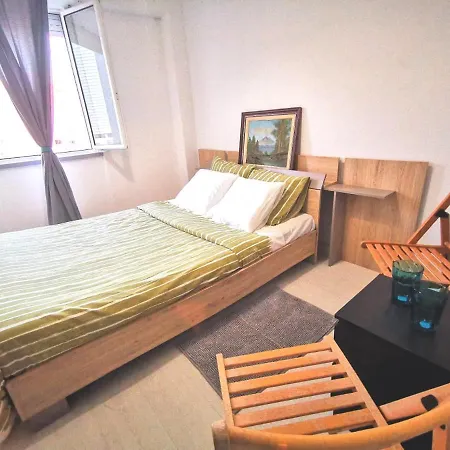 Comfortable Furnished Bedroom In Central With Ac And Wifi * Лиссабон